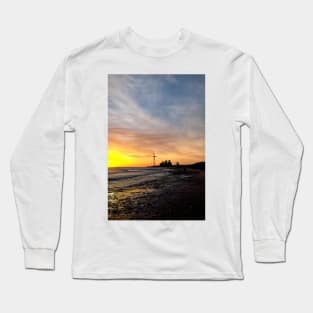 December sunrise on a Northumbrian beach Long Sleeve T-Shirt